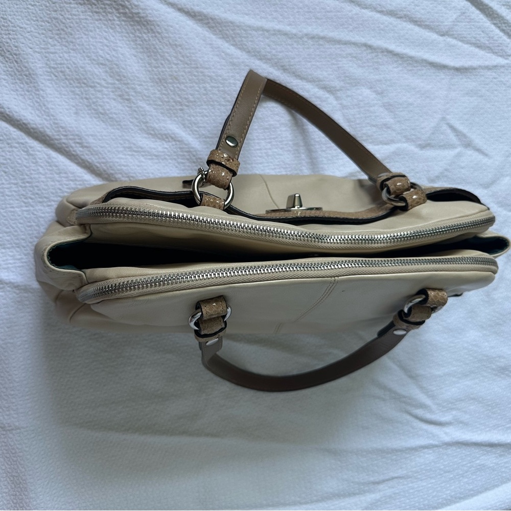 Coach Penelope Ivory Metallic Leather Satchel Tan Trim Shoulder Bag Purse F16529 - Picture 3 of 12